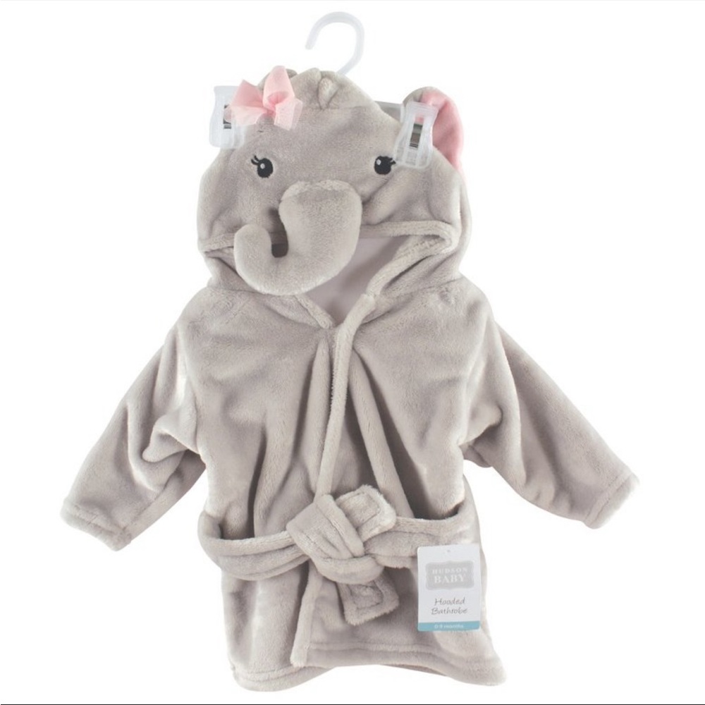 New with tag: gray baby bathrobe 0-9 months - elephant theme